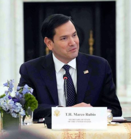 किसी भी देश पर चीन से रिश्ता तोड़ने का दबाव नहीं बनाएगा अमेरिका: मार्को रुबियो 