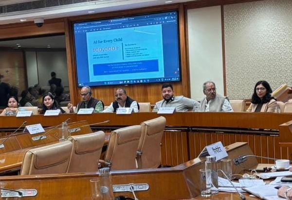 शिक्षा को आधुनिक और समावेशी बनाने में एआई की भूमिका अहम: बृजमोहन 