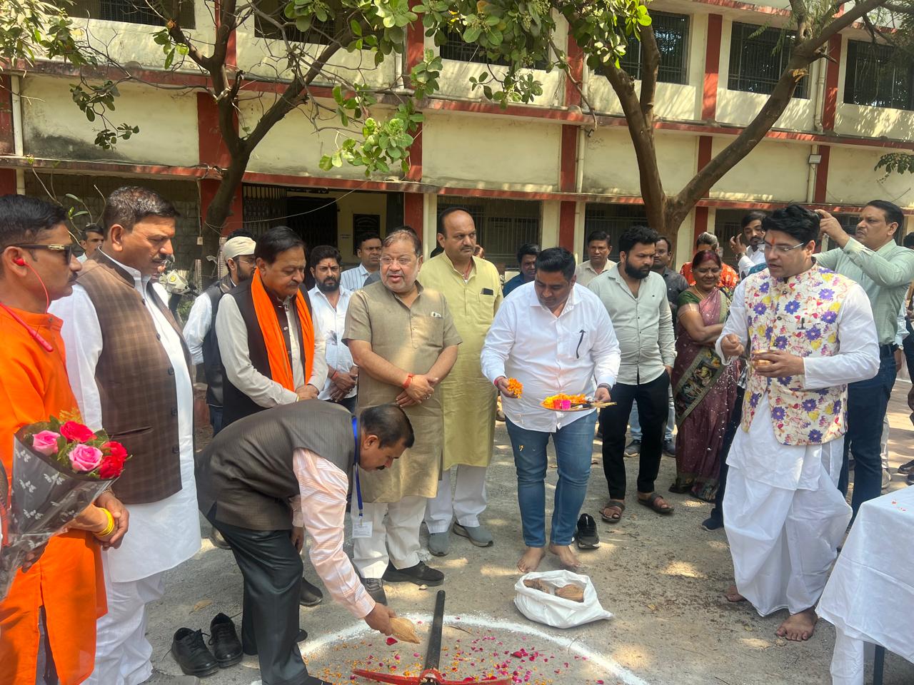 छत्तीसगढ़ कॉलेज में  अतिरिक्त कक्ष निर्माण का भूमिपूजन