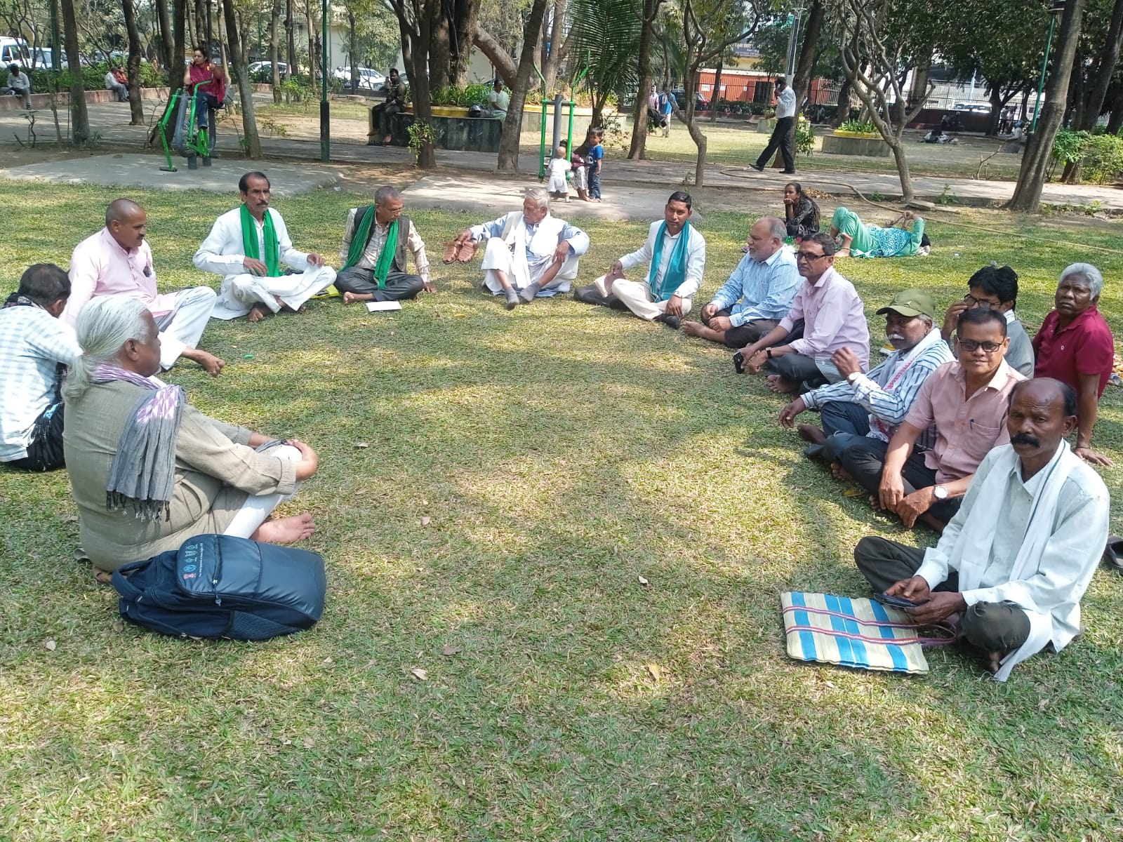 ट्रंप डील, किसान नेता 27 को मिलेंगे डेका  व साय से ,9 को  ग्राम स्तर पर अभियान 