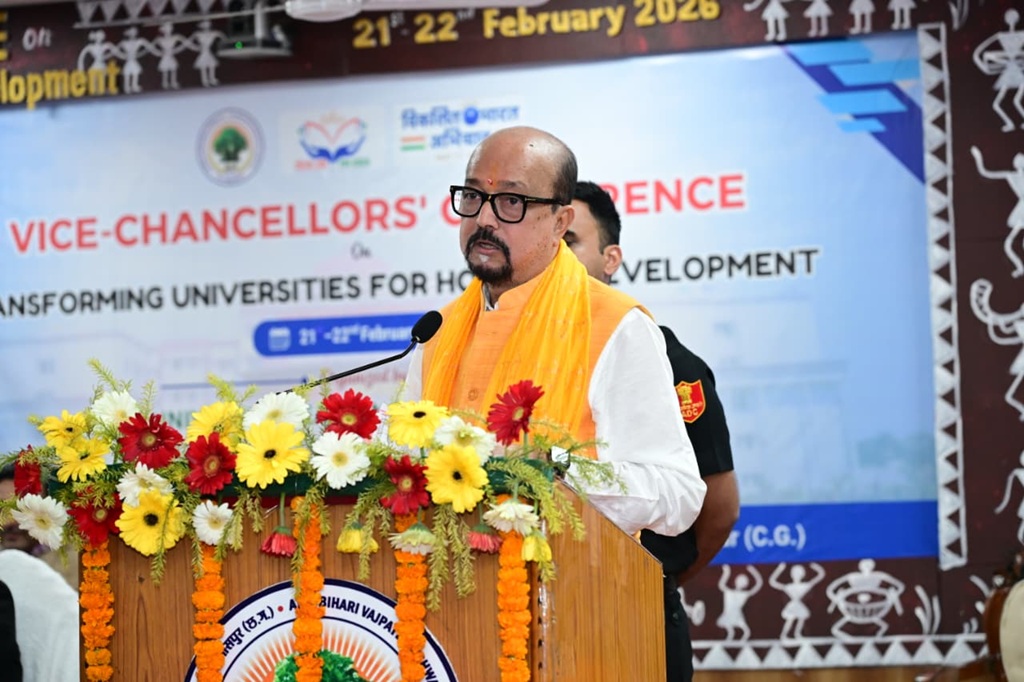 विश्वविद्यालय सिर्फ डिग्री नहीं, बदलाव के केंद्र बनें- राज्यपाल डेका