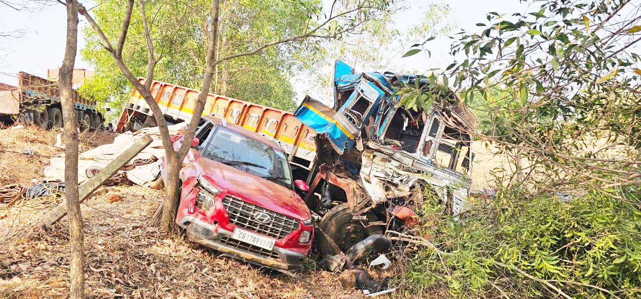 सडक़ हादसा, एक मौत, 6 जख्मी