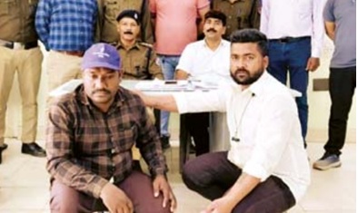 पीआरएस काउंटरों पर आरपीएफ का छापा, दो रेल टिकट दलाल गिरफ्तार