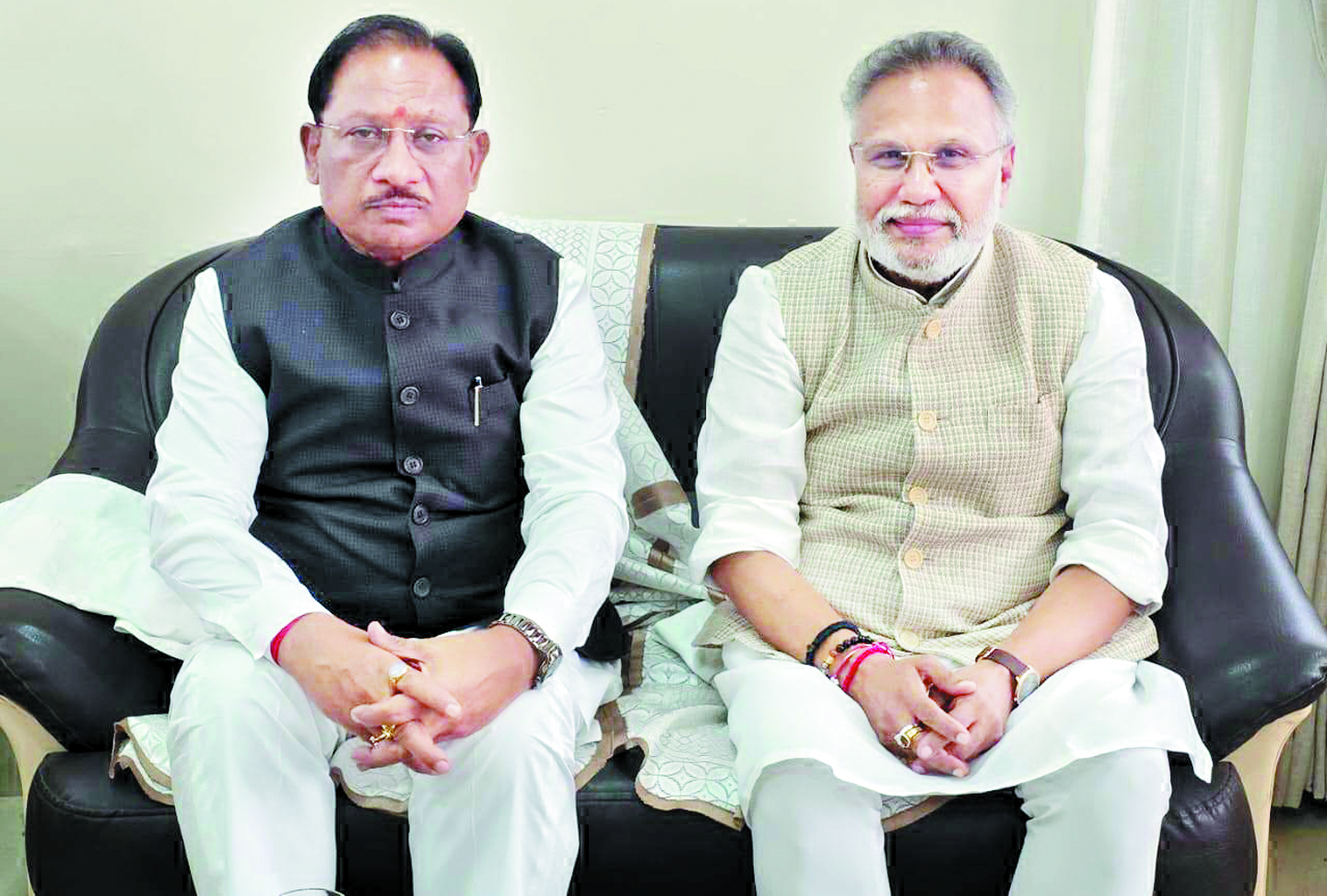 सिंघी ने साय एवं चौधरी से सौजन्य भेंट कर उत्कृष्ट एवं दूरदर्शी बजट के लिए दी बधाई