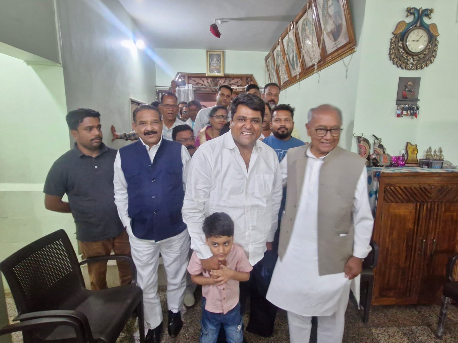 जिन नक्सलियों ने हमारे उदय को मारा उनका न मैं और न ही कांग्रेस करती समर्थन- दिग्विजय