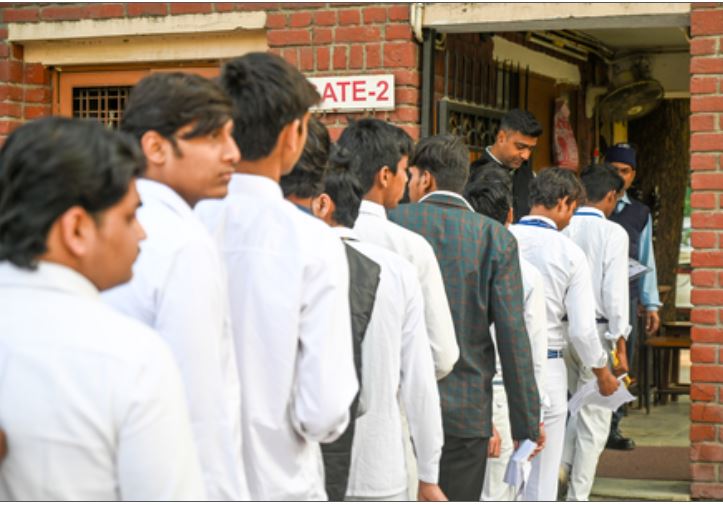 तमिलनाडु में बुधवार से शुरू होंगी 10वीं बोर्ड परीक्षाएं, 9 लाख से अधिक छात्र देंगे एग्जाम 