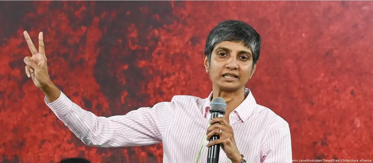 भारतीय संसद को मिली पहली एलजीबीटीक्यू+आवाज