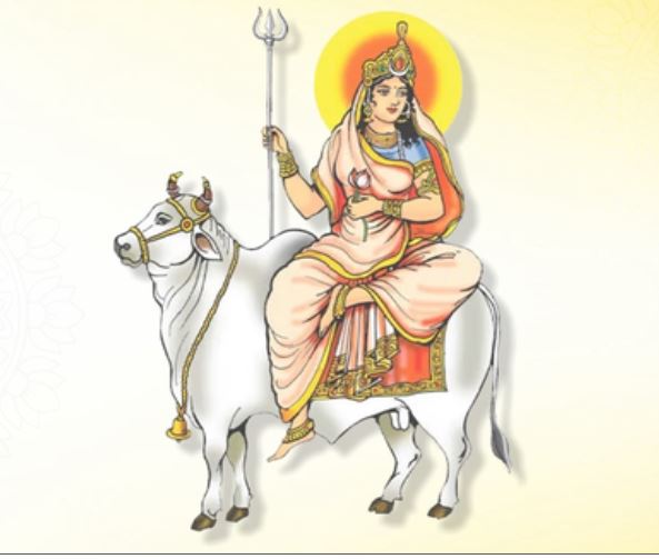 नोएडा: चैत्र नवरात्रि के पहले दिन मां शैलपुत्री की विधि विधान से हुई पूजा, मंदिरों में लगी भक्तों की कतार