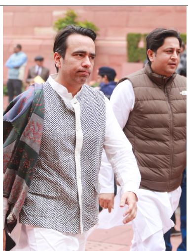 केंद्रीय राज्य मंत्री जयंत चौधरी को जान से मारने की धमकी, मुर्शिदाबाद से आया कॉल, सुरक्षा बढ़ी