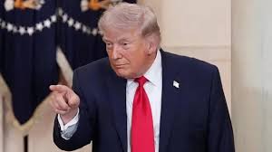 ट्रंप के ईरान को 'पाषाण युग में पहुंचाने' की धमकी पर अमेरिकी सांसदों की कैसी प्रतिक्रिया