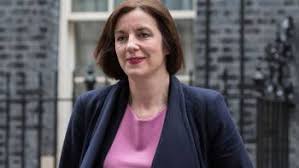 ईरान को लेकर ट्रंप की भाषा पर ब्रिटेन की शिक्षा मंत्री ने ये कहा