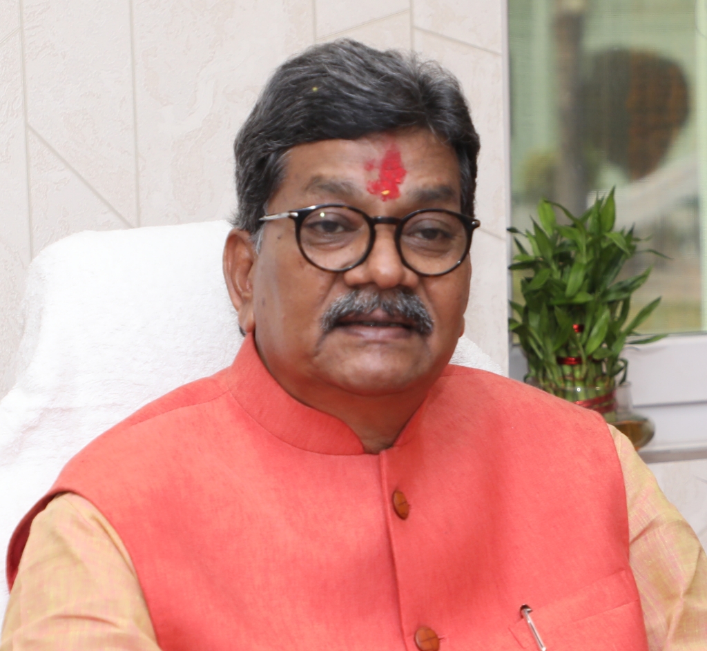 पीएससी अभ्यर्थियों के भविष्य से खिलवाड़ बंद करे सरकार - डॉ. महंत