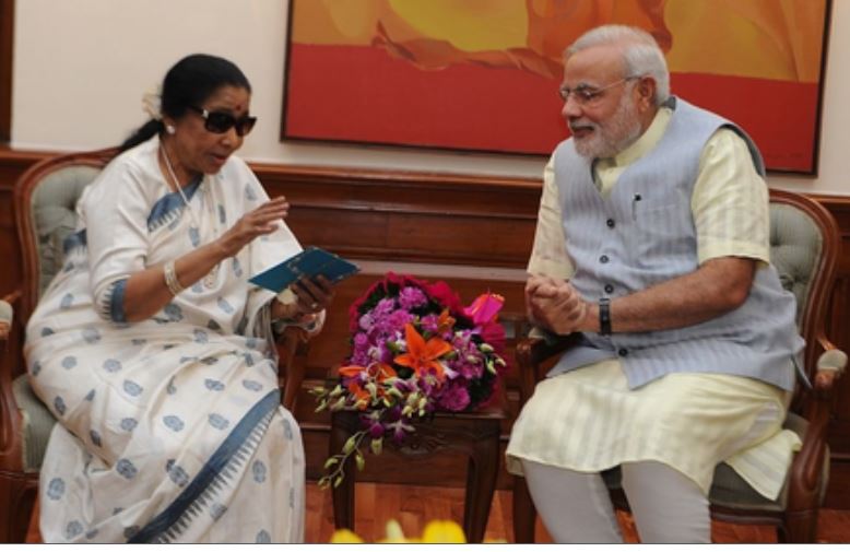 आशा भोसले के निधन पर पीएम मोदी ने जताया दुख, कहा- मुलाकातों की यादें हमेशा संजोकर रखूंगा 