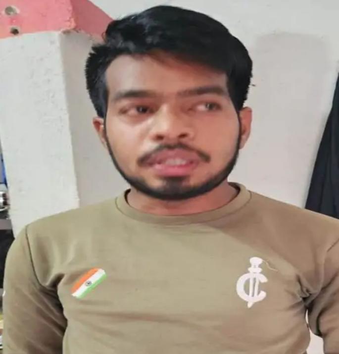 बीएड छात्रा की गला घोंट हत्या करने वाले प्रेमी ने खुद पुलिस को किया फोन