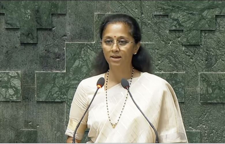 महाराष्ट्र में महिलाओं की सुरक्षा की स्थिति पर सुप्रिया सुले ने जताई चिंता, सीएम फडणवीस को लिखा पत्र