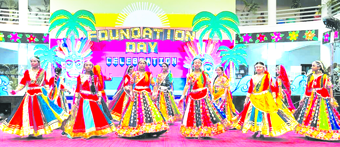 जेपी इंटरनेशनल सिर्फ विद्यालय नहीं एक परिवार है, जिसका सपना पूज्य स्व. प्रताप राय गिदवानी ने देखा था-प्राचार्य चौबे