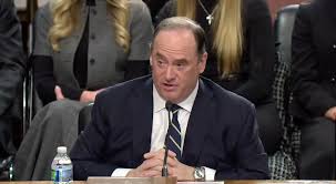 ईरान से तनाव के बीच अमेरिकी नौसेना प्रमुख 'तुरंत प्रभाव' से छोड़ेंगे अपना पद