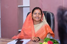 भीषण गर्मी में बच्चों की सुरक्षा सर्वोपरि: मंत्री लक्ष्मी राजवाड़े