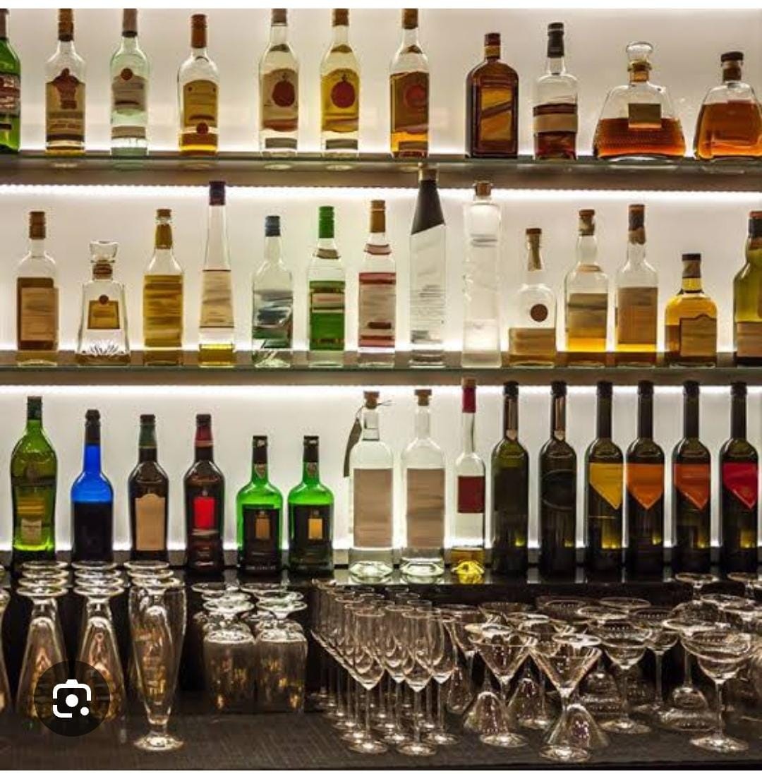 अब 1 जून से देशी शराब प्लास्टिक की बोतलों में 