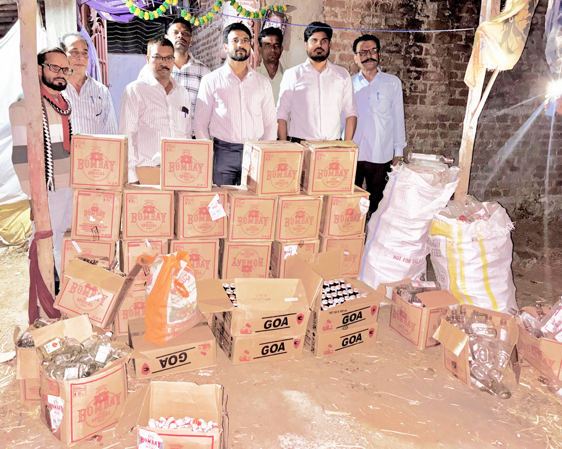 एमपी की शराब और अवैध बॉटलिंग यूनिट का भंडाफोड़