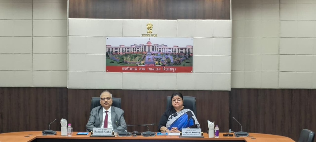 जिला अदालतों को सर्वश्रेष्ठ आधारभूत सुविधाएं देना प्राथमिकता- जस्टिस सिन्हा