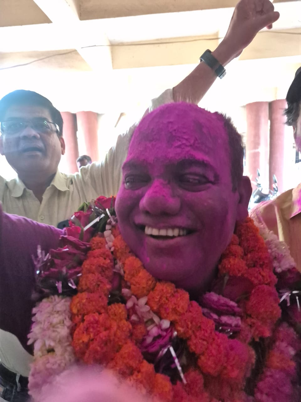 रायपुर अधिवक्ता संघ के दिनेश देवांगन अध्यक्ष, राकेश सचिव 