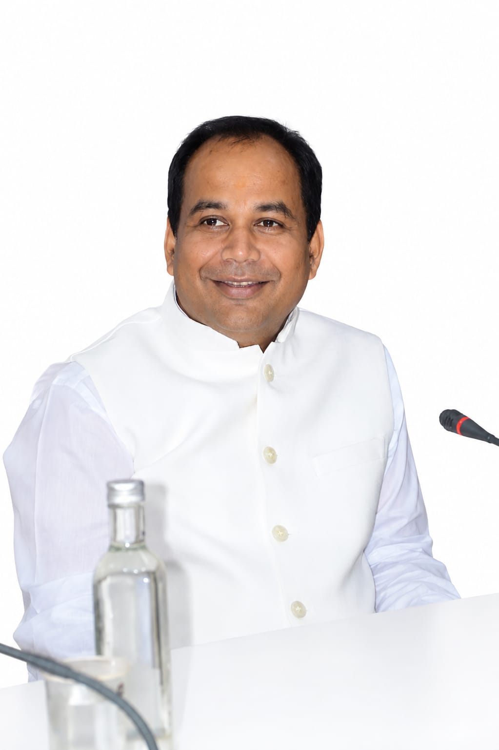 डॉ. गौरव सिंह देश के टॉप कलेक्टर्स में शामिल