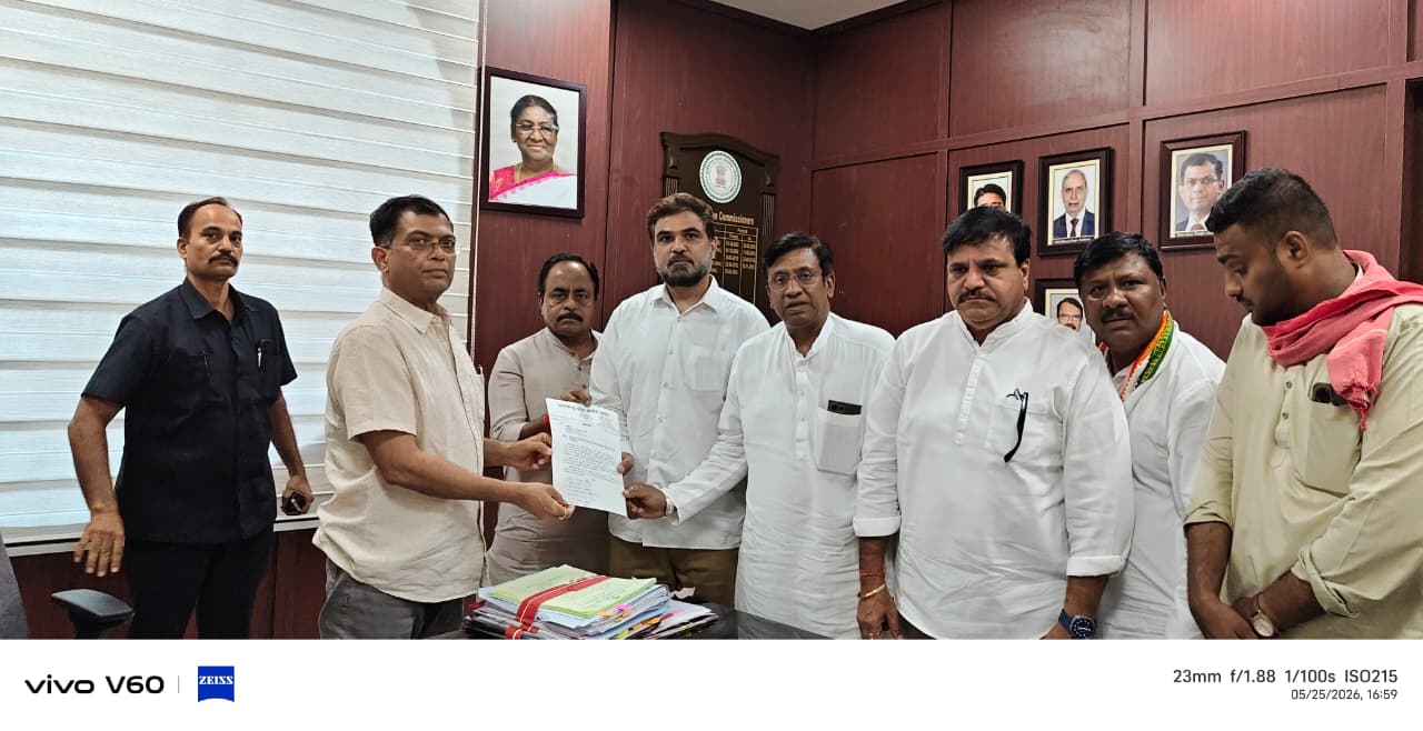 सूरजपुर मामले में कांग्रेस का प्रतिनिधिमंडल चुनाव आयोग से मिला