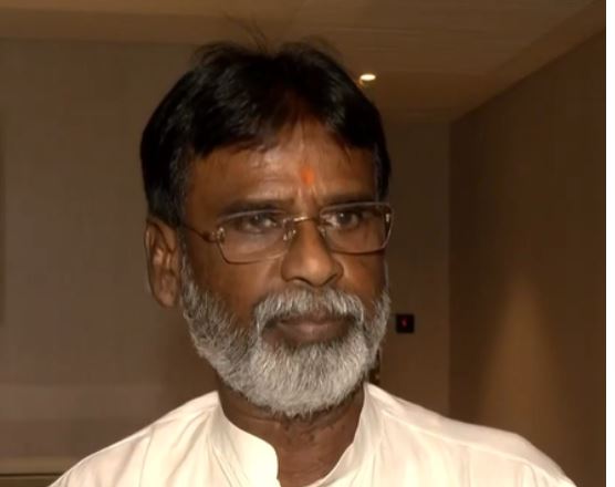 अभिषेक बनर्जी पर हमले को 'सियासी ड्रामा' बताया, भाजपा सांसद खड़गे मुर्मु ने टीएमसी पर साधा निशाना 