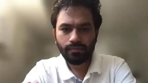 'कॉकरोच जनता पार्टी' के संस्थापक लौटेंगे भारत, बताया क्या-क्या करेंगे 6 जून को