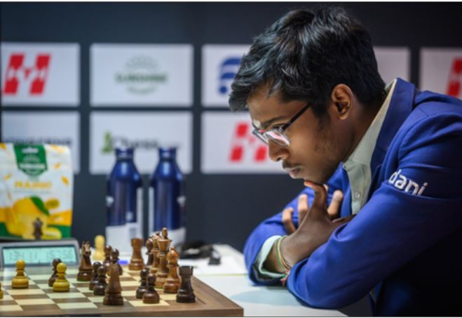 नॉर्वे चेस: प्रज्ञानंद ने कार्लसन को फिर हराया, गुकेश और दिव्या को 8वें राउंड में हार का सामना करना पड़ा