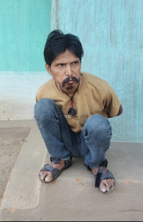सोती पत्नी की  हत्या, आरोपी पति बंदी