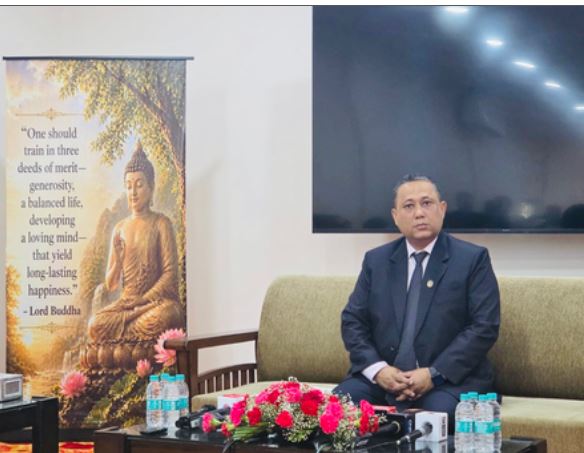 पीएम बालेन के ‘क्रॉस-बॉर्डर कब्जा’ बयान पर विदेश मंत्री खनल ने दी सफाई
