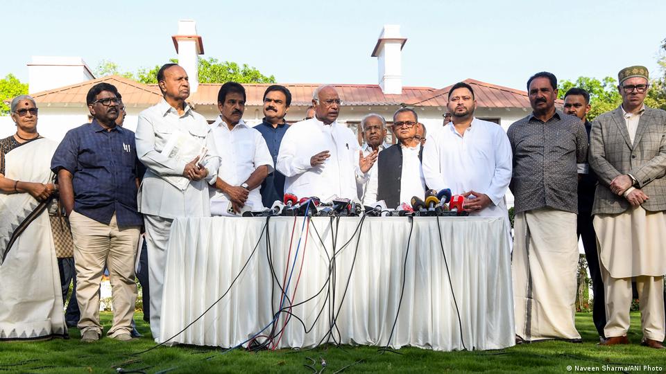 एसआईआर पर इंडिया गठबंधन का बड़ा फैसला, सीजेआई को लिखेगा पत्र