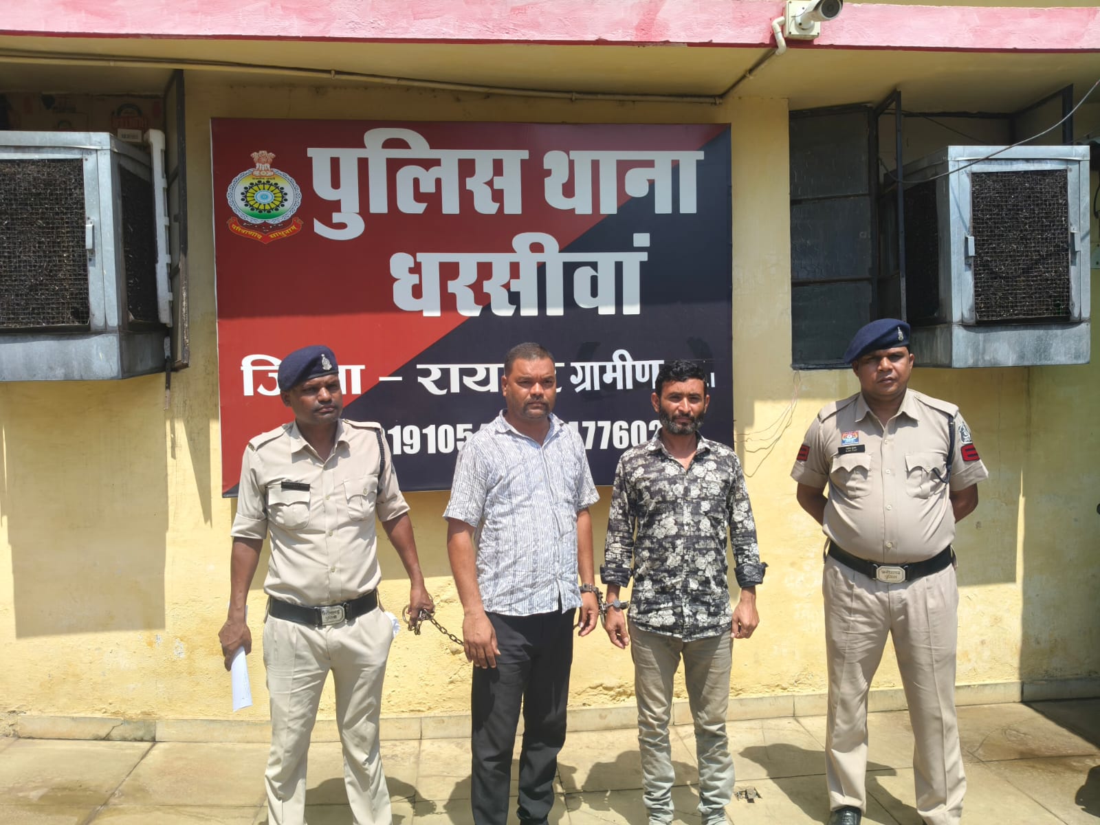 नाबालिग से रेप, चुप रहने 1.30 लाख लेने वाला दादा समेत तीन गिरफ्तार 