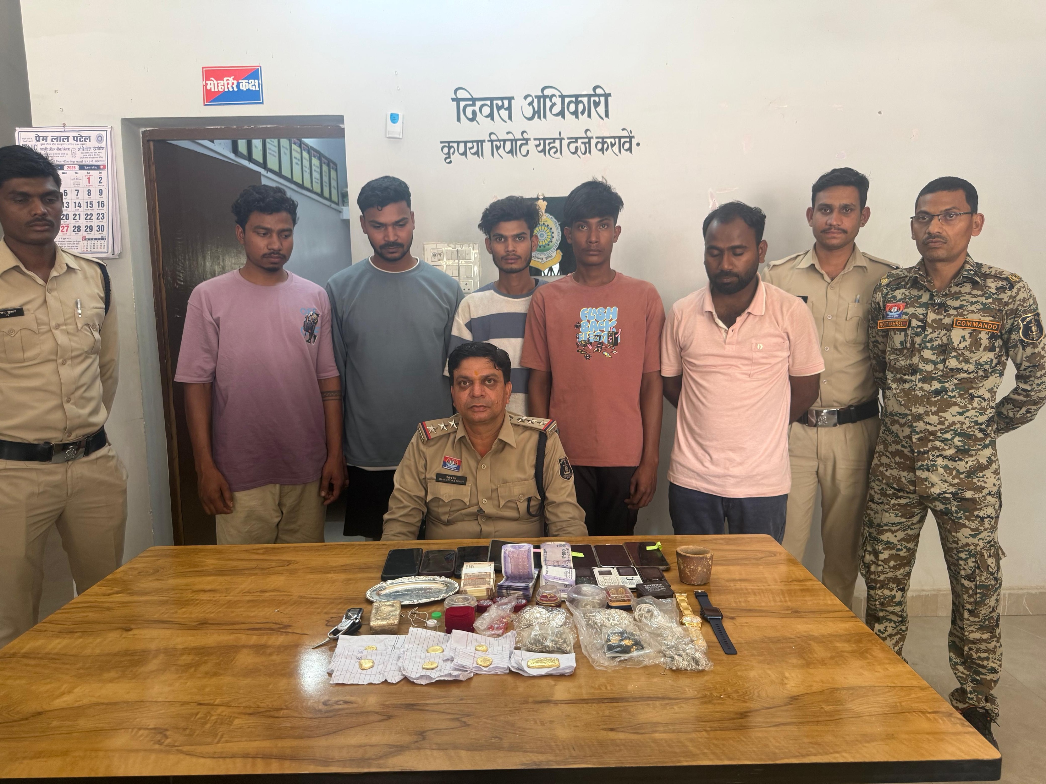 सीजी-एमपी में चोरी की वारदातों से दहशत फैलाने वाला गिरोह गिरफ्तार