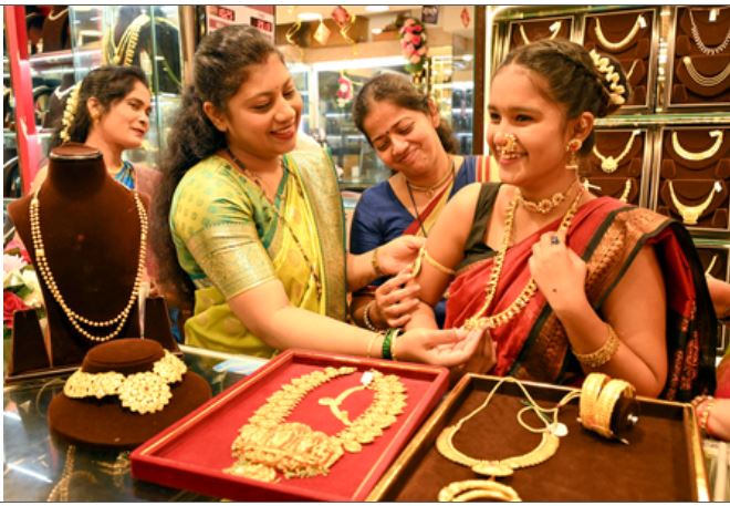 अमेरिका और ईरान शांति समझौते से कीमती धातुओं में भारी उछाल, सोना और चांदी 3 प्रतिशत तक चढ़े