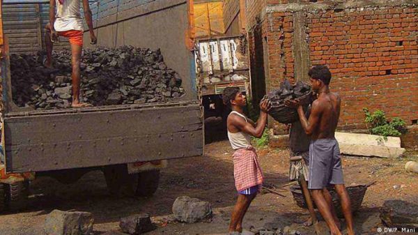 भारत ने यूएन से कहा, कोयला तो जलता रहेगाः रिपोर्ट