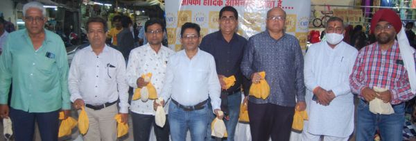 स्थानीय कुम्हारों से दीये खरीदकर जरूरतमंदों को नि:शुल्क वितरण, वोकल फॉर लोकल प्रोत्साहित करने प्रयास-कैट