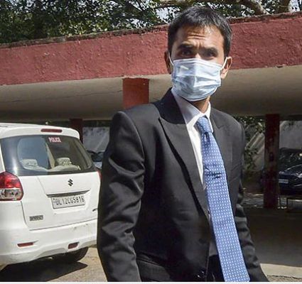 नवाब मलिक ने वानखेड़े से पूछा- क्या आपकी साली ड्रग्स कारोबार में लिप्त है? NCB अफसर का पलटवार