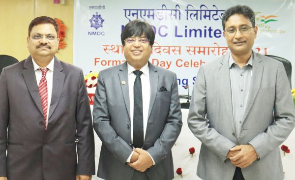 एनएमडीसी ने मनाया 64वां स्थापना दिवस