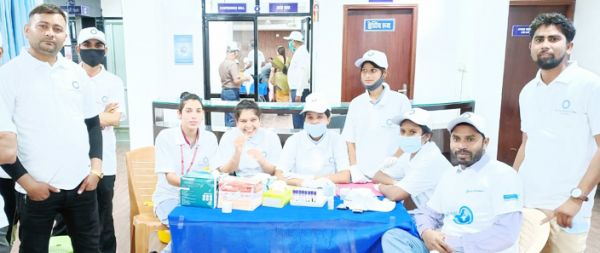 डायबिटीज केयर एंड रिसर्च संस्थान क्वीज स्पर्धा एवं निशुल्क शुगर जांच