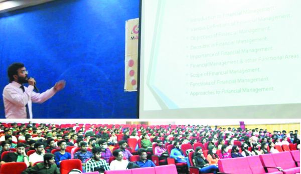 मैक में वित्तीय प्रबंधन पर व्याख्यान