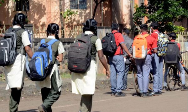 शिक्षा और चिकित्सा पर ध्यान जरुरी