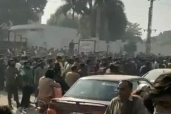  ‘छत्तीसगढ़’ का संपादकीय :  पाकिस्तान में ईशनिंदा के नाम पर भीड़त्याएं कहाँ तक पहुंचेंगी, और बाकी जगह भी..