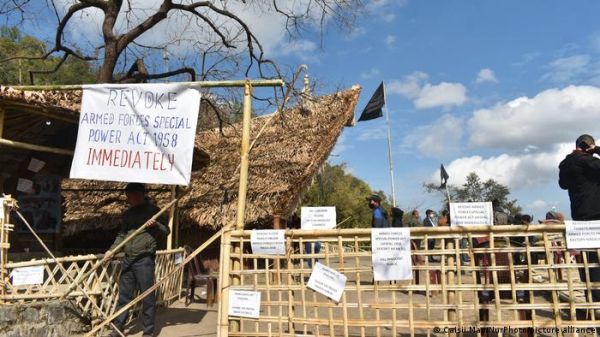 नागालैंड की घटना से उग्रवाद-विरोधी अभियानों पर सवाल