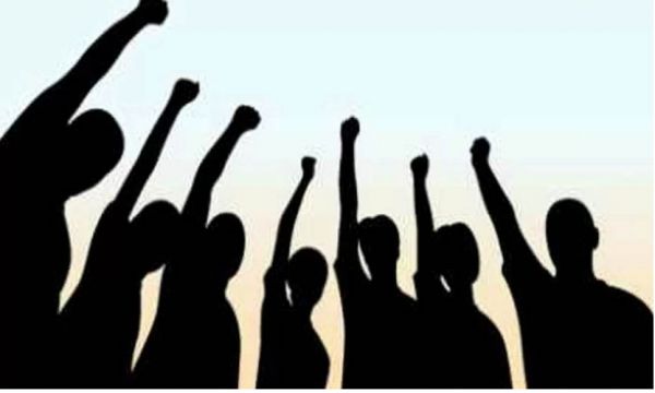 आरक्षण याने राजनीति का दीवाला