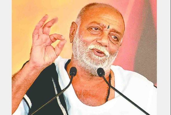 मुझे मुरारी बापू पसंद हैं !