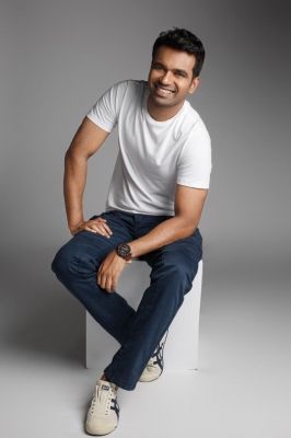 अभिषेक सिंह : सफलता के लिए अनुशासन जरूरी