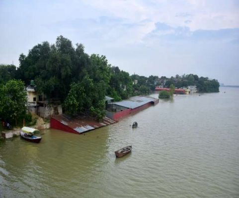 क्या मैं तुम्हारी लहर नहीं हूँ, गंगा जी और जमना जी !